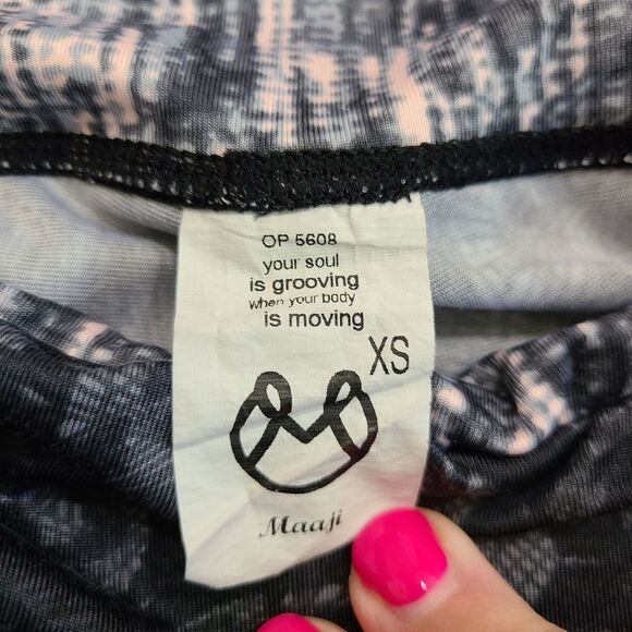 Maaji Printed Athletic Yoga Leggings Size XS - Picture 8 of 8
